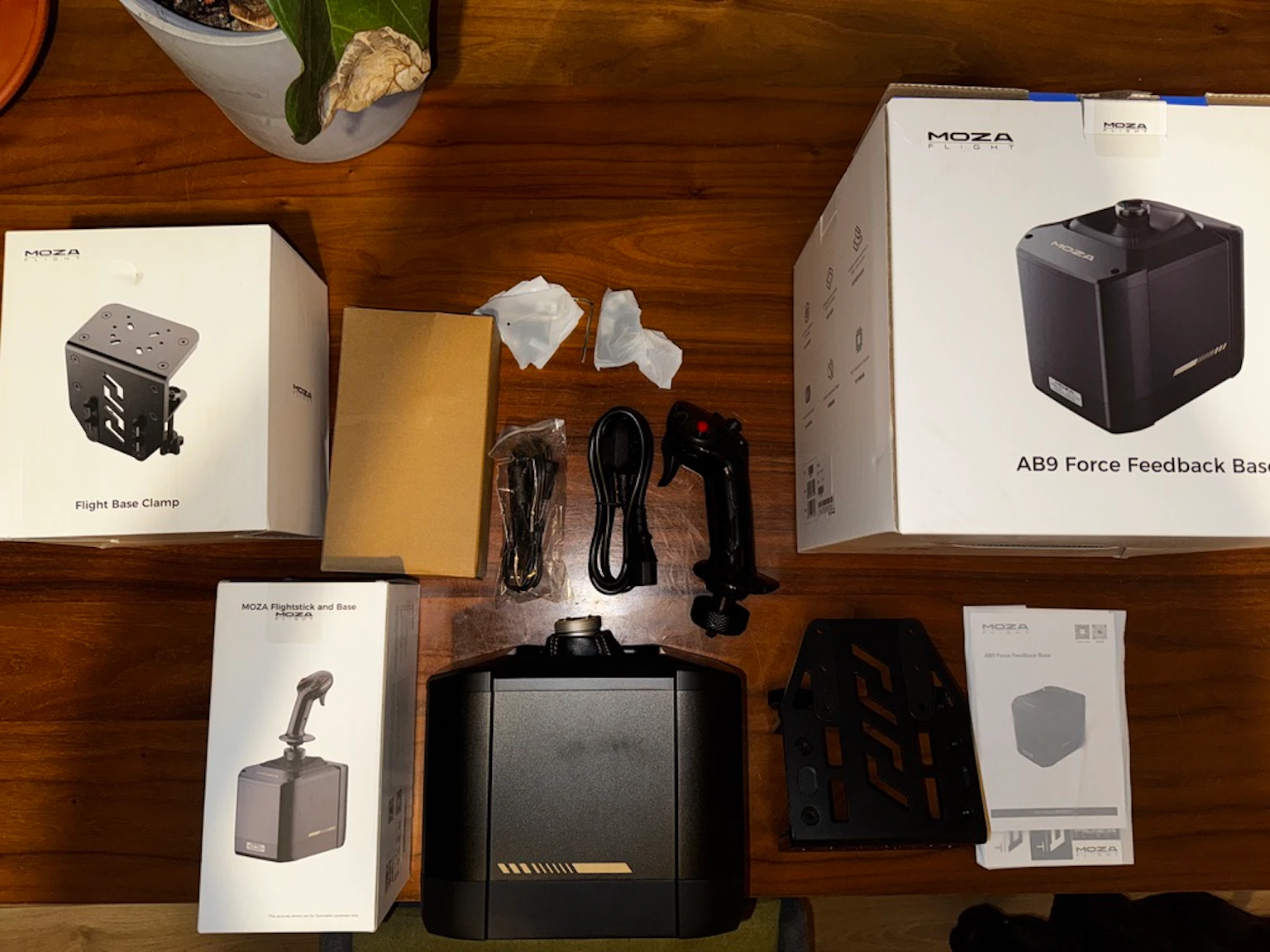 Review: MOZA AB9 Base and MA3X Sidestick - FSElite